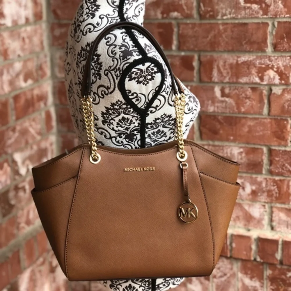 Michael kors jet set chain shoulder bag luggage
